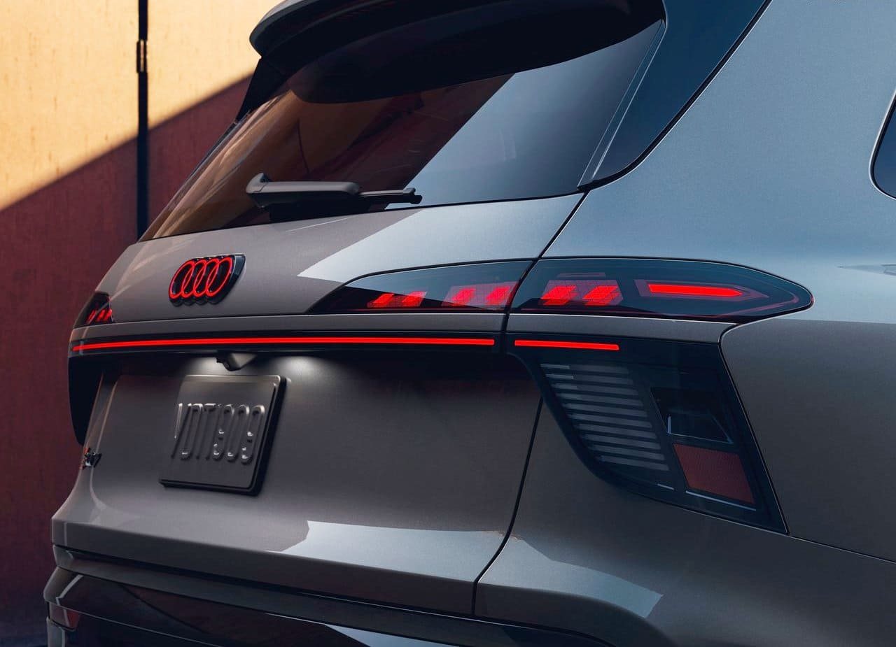 2027 - AUDI SQ7, foto 18