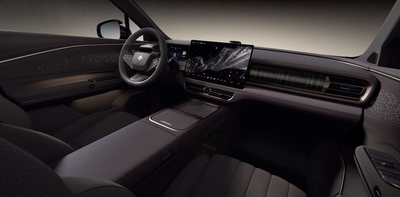 2027 - GAC HYPTEC S600, foto 27