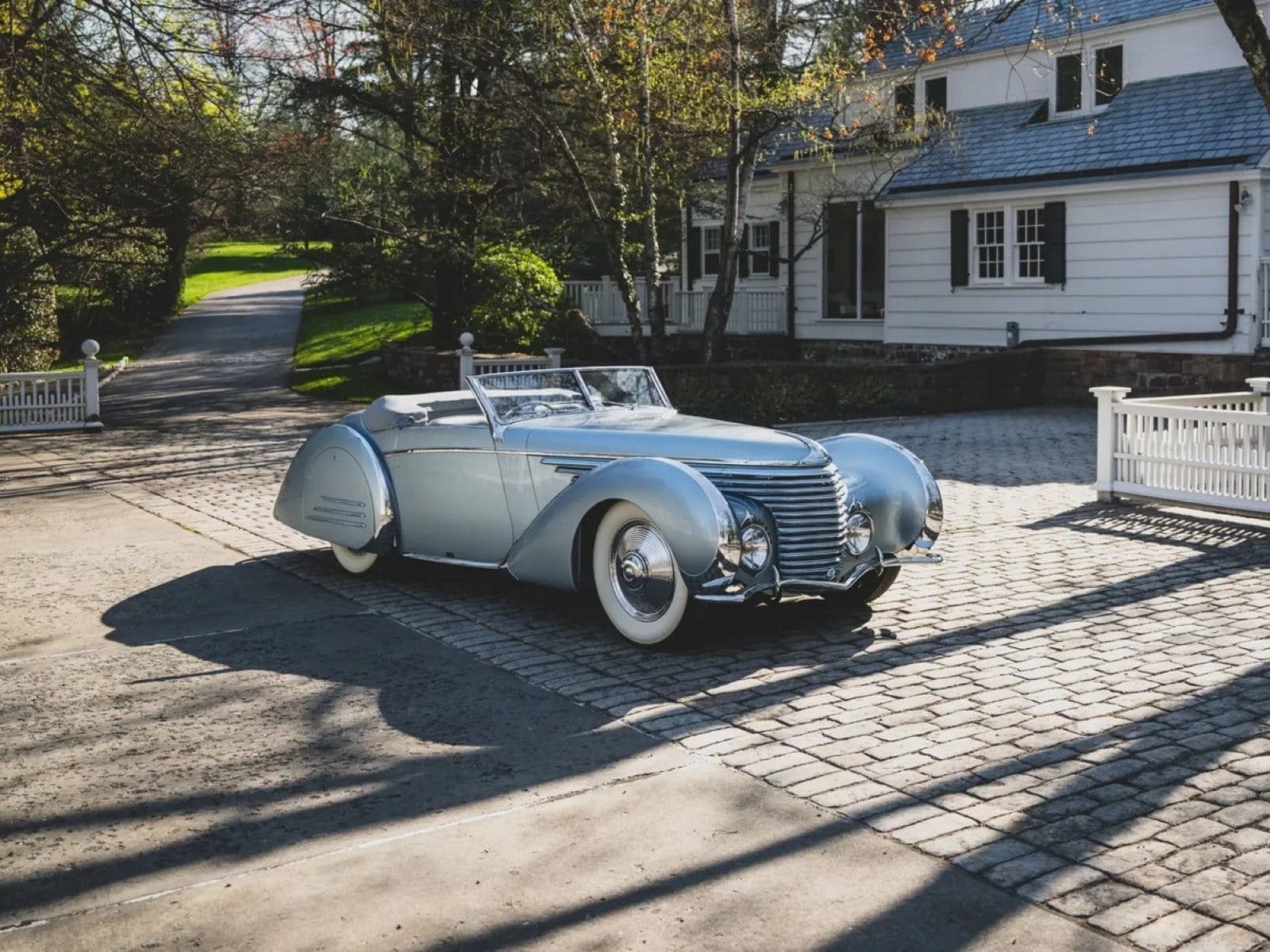 1937 - DELAHAYE 145 FRANAY CABRIOLET, foto 1