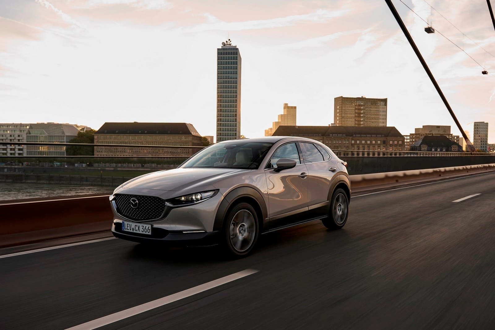 MAZDA CX-30, foto 16