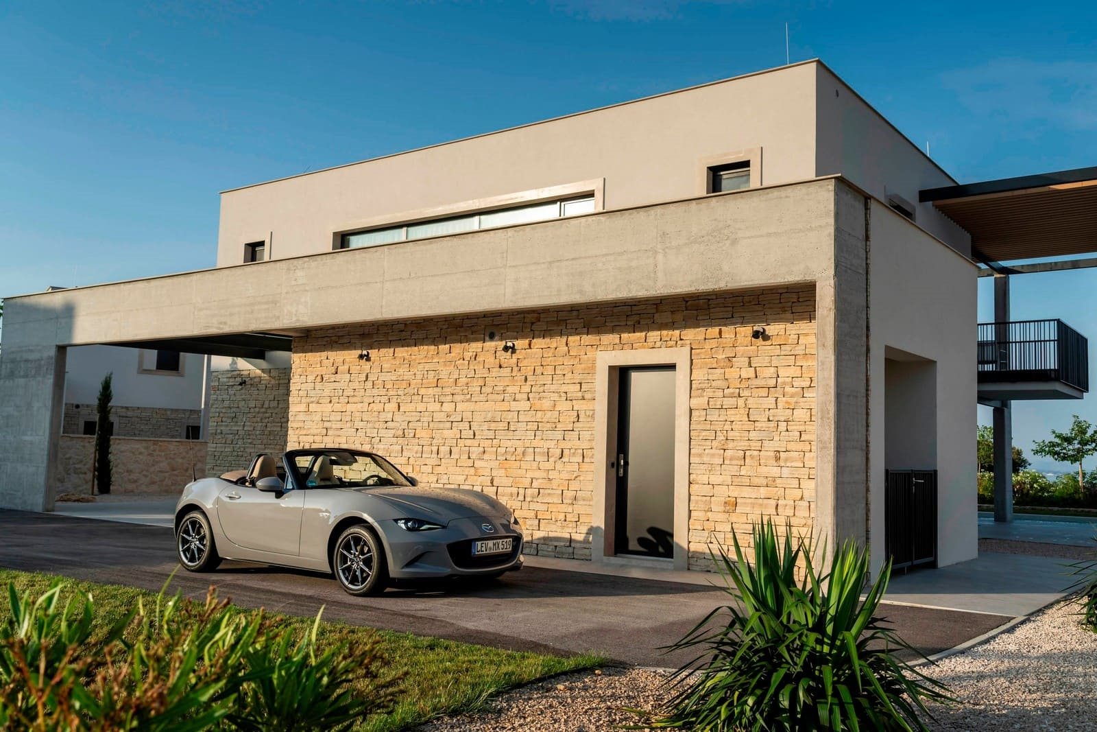 2027 - MAZDA MX-5 KAZARI, foto 7