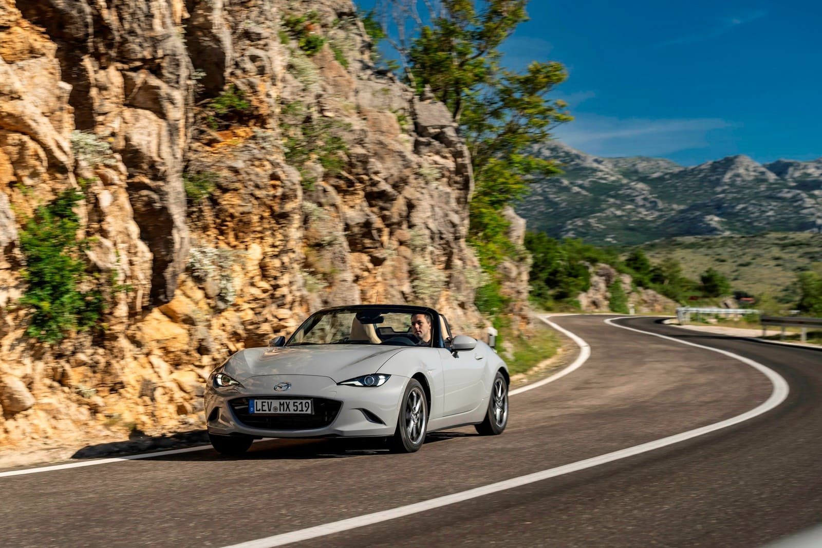 2027 - MAZDA MX-5 KAZARI, foto 11