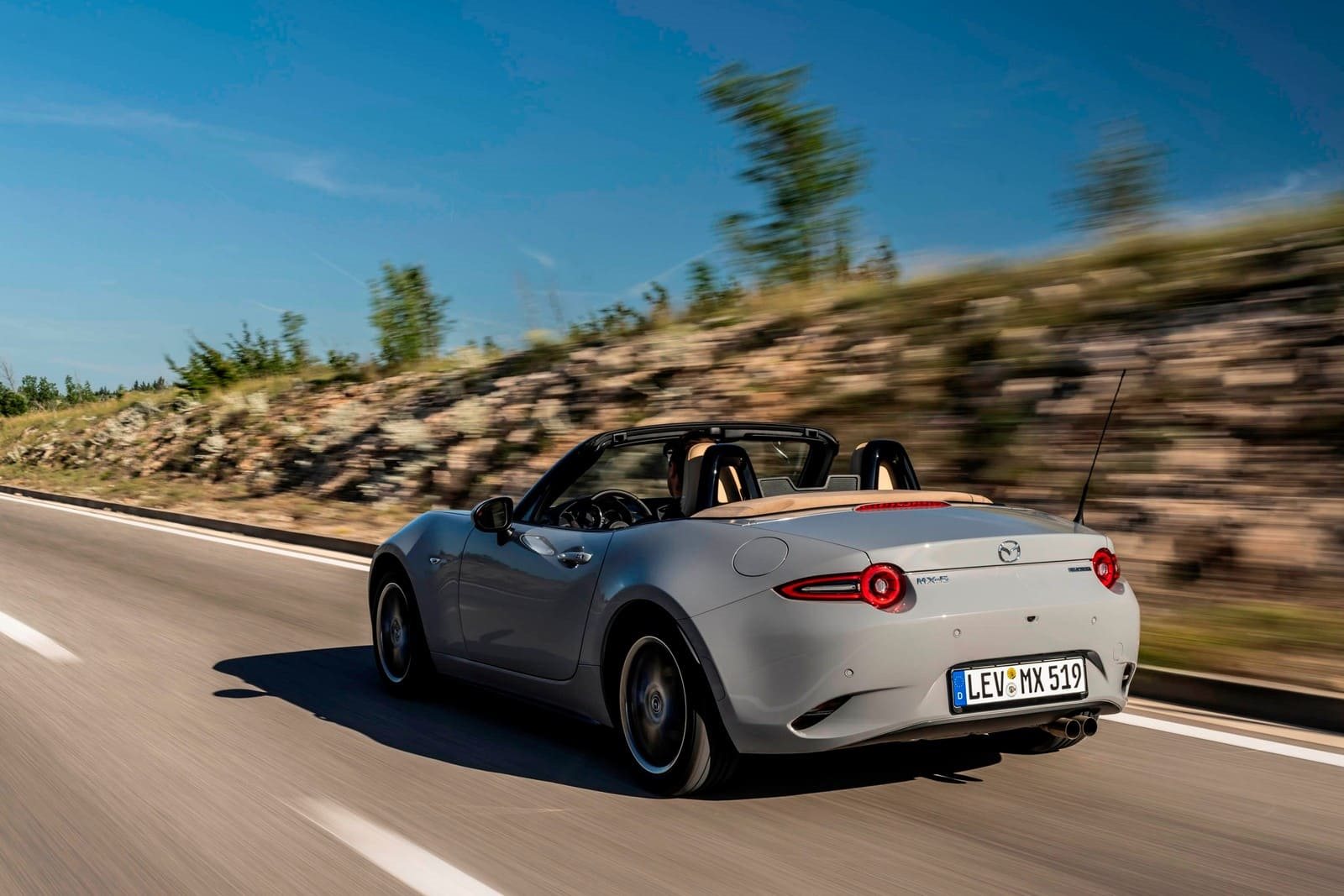 2027 - MAZDA MX-5 KAZARI, foto 23