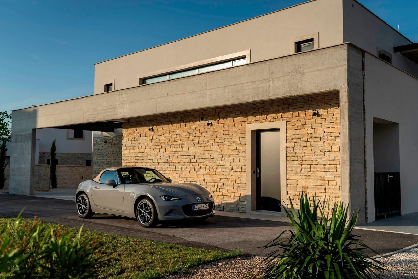 2027 - MAZDA MX-5 KAZARI, foto 63