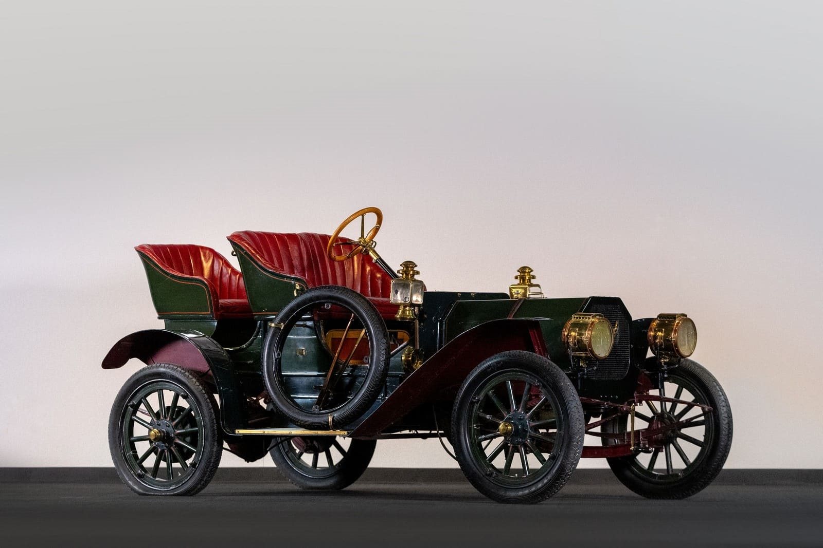 1910 - INTERNATIONAL MODEL F RUNABOUT, foto 2