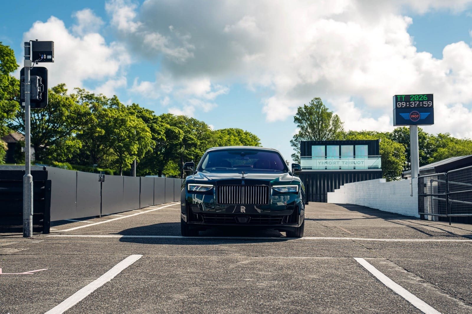 ROLLS-ROYCE BLACK BADGE GHOST TOURIST TROPHY, foto 5