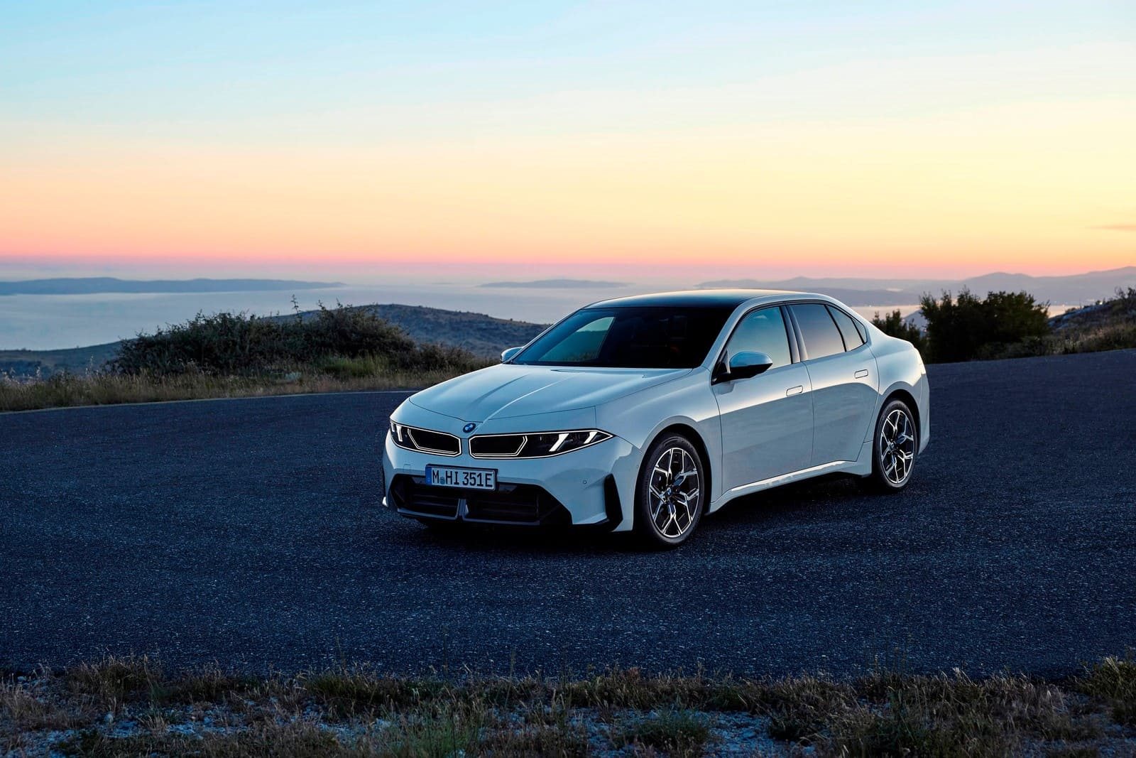 2027 - BMW i3 50 xDRIVE ALPINE WHITE, foto 6