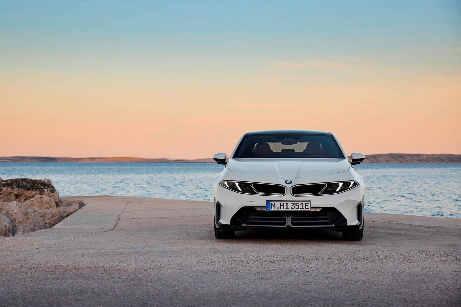 2027 - BMW i3 50 xDRIVE ALPINE WHITE, foto 8