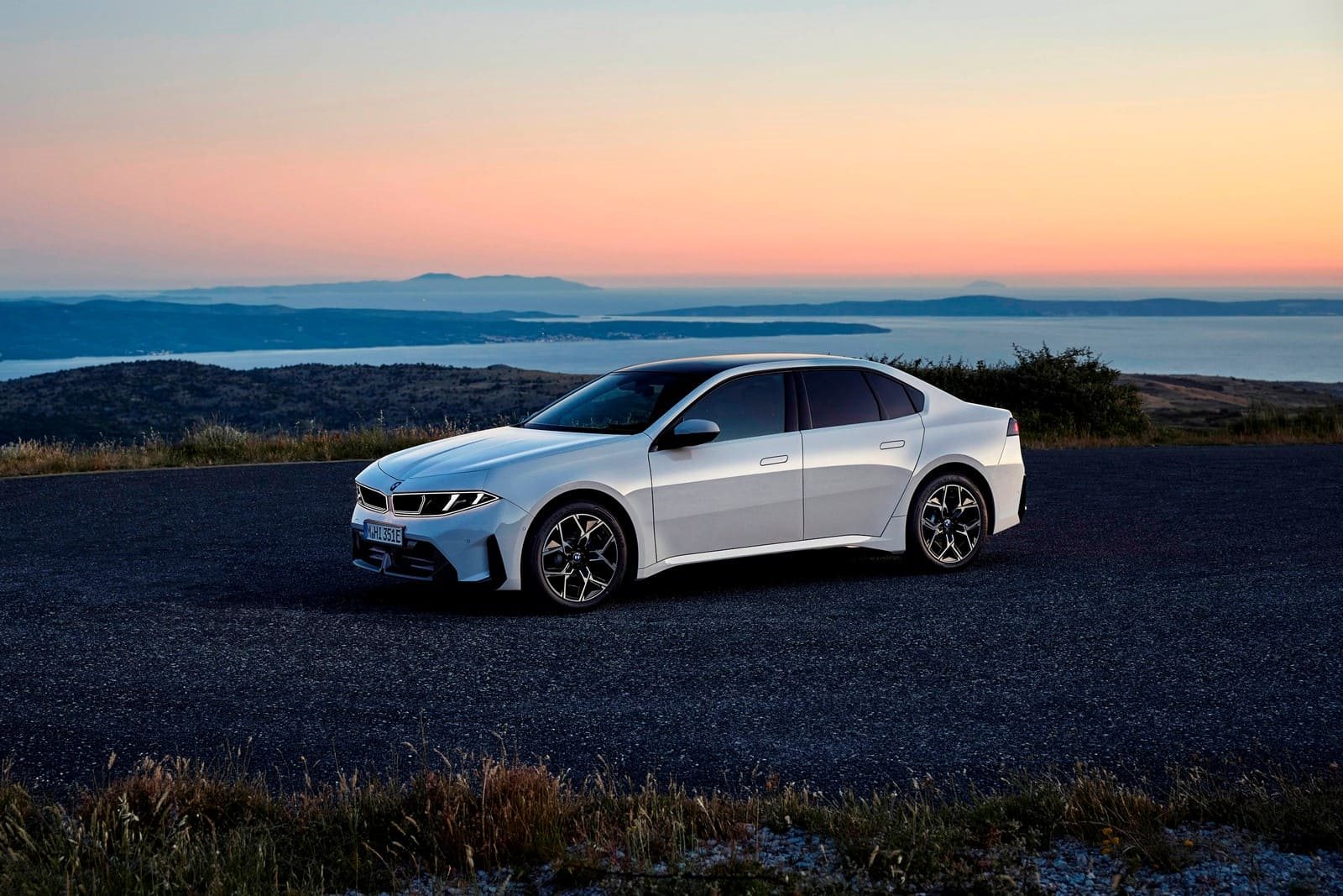 2027 - BMW i3 50 xDRIVE ALPINE WHITE, foto 14
