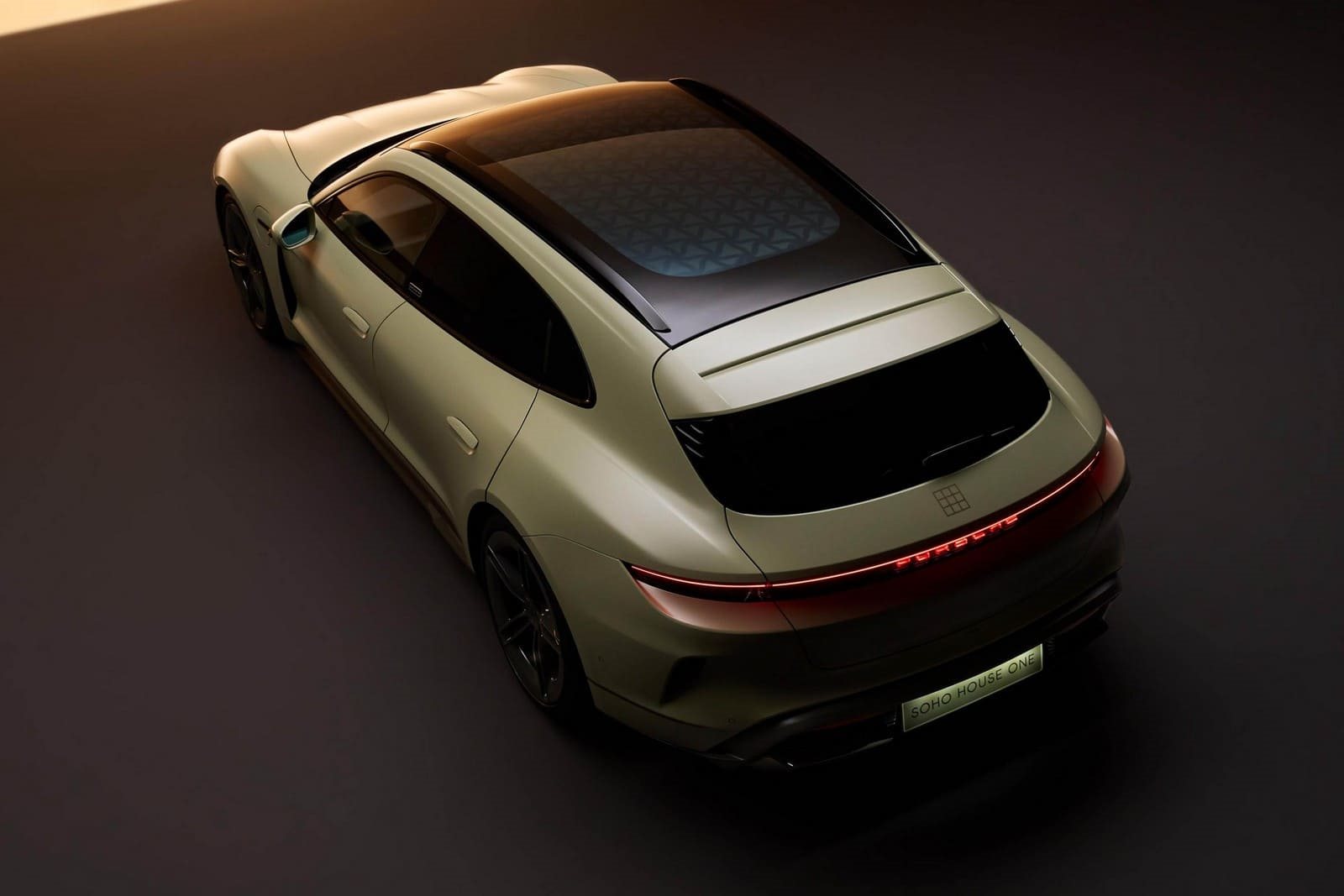 2026 - PORSCHE TAYCAN TURBO S SOHO HOUSE ONE, foto 8
