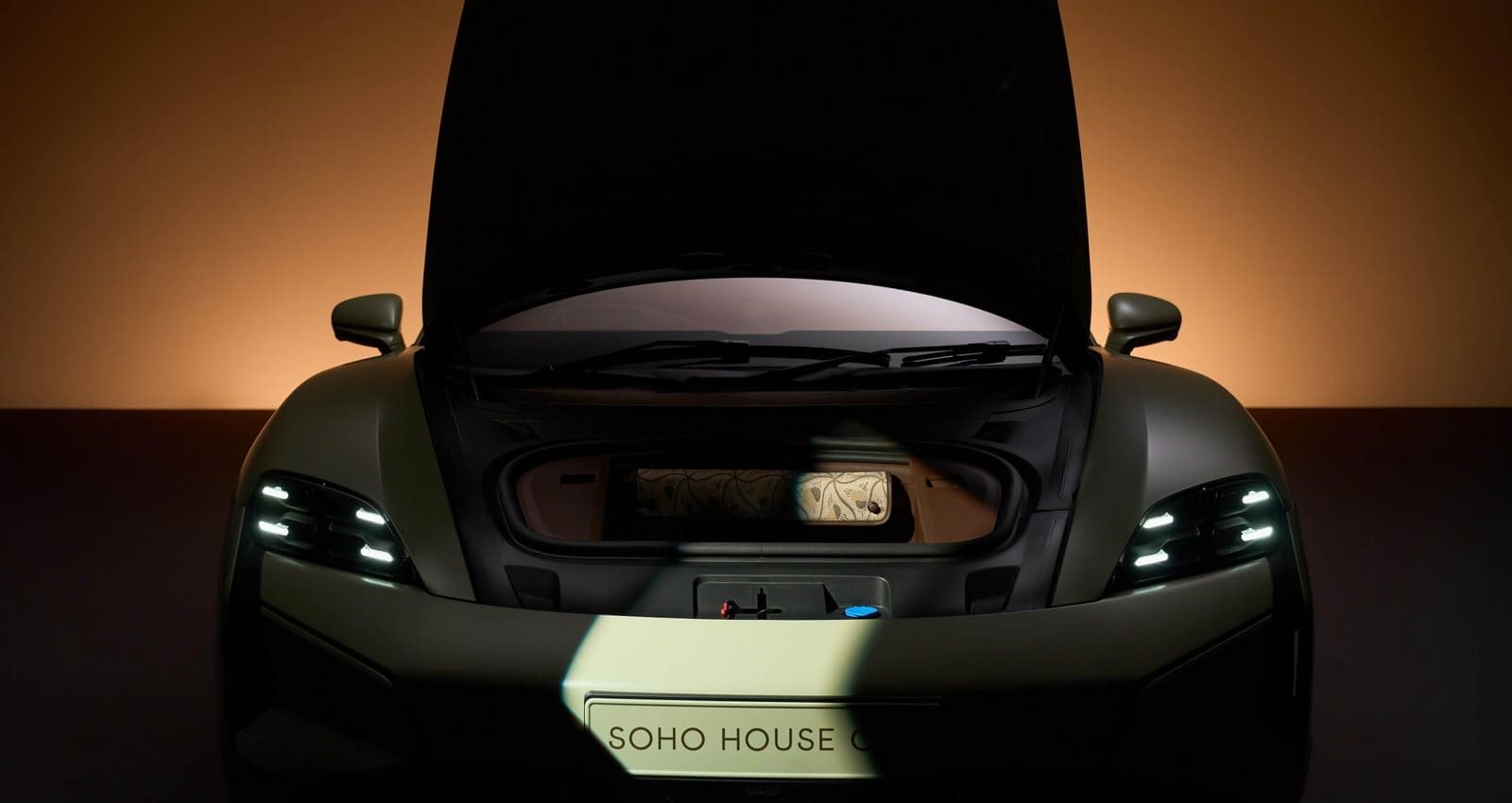 2026 - PORSCHE TAYCAN TURBO S SOHO HOUSE ONE, foto 15