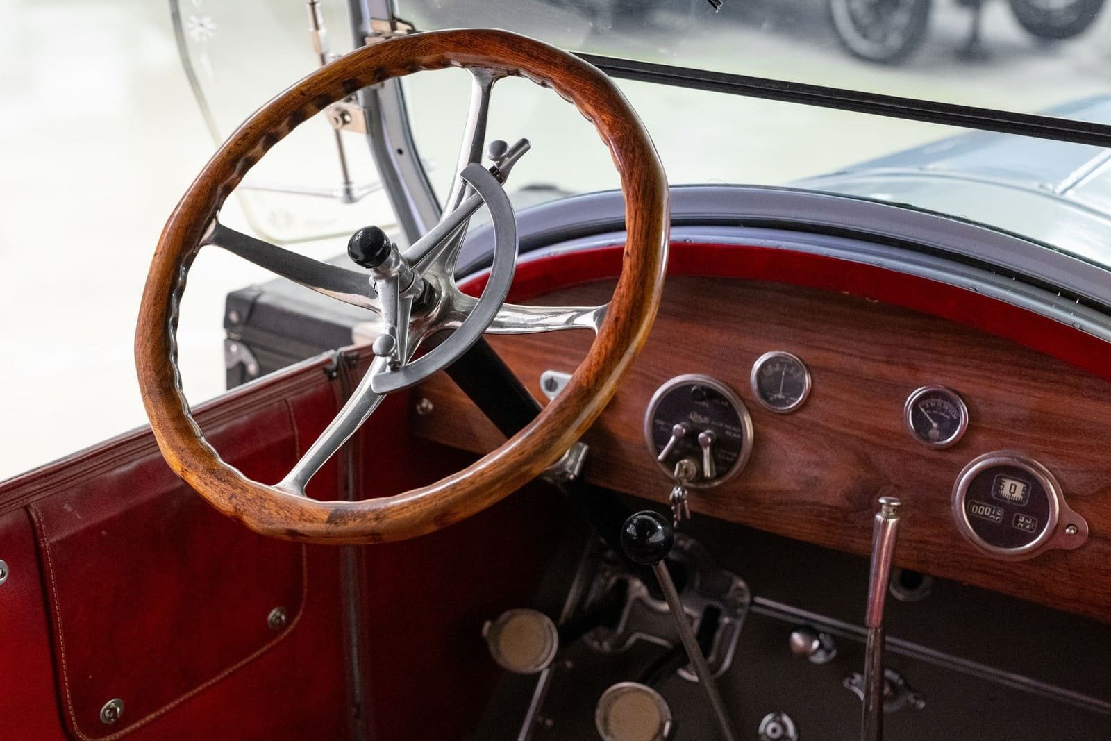 COLE 870 AERO EIGHT TOURSTER, foto 2