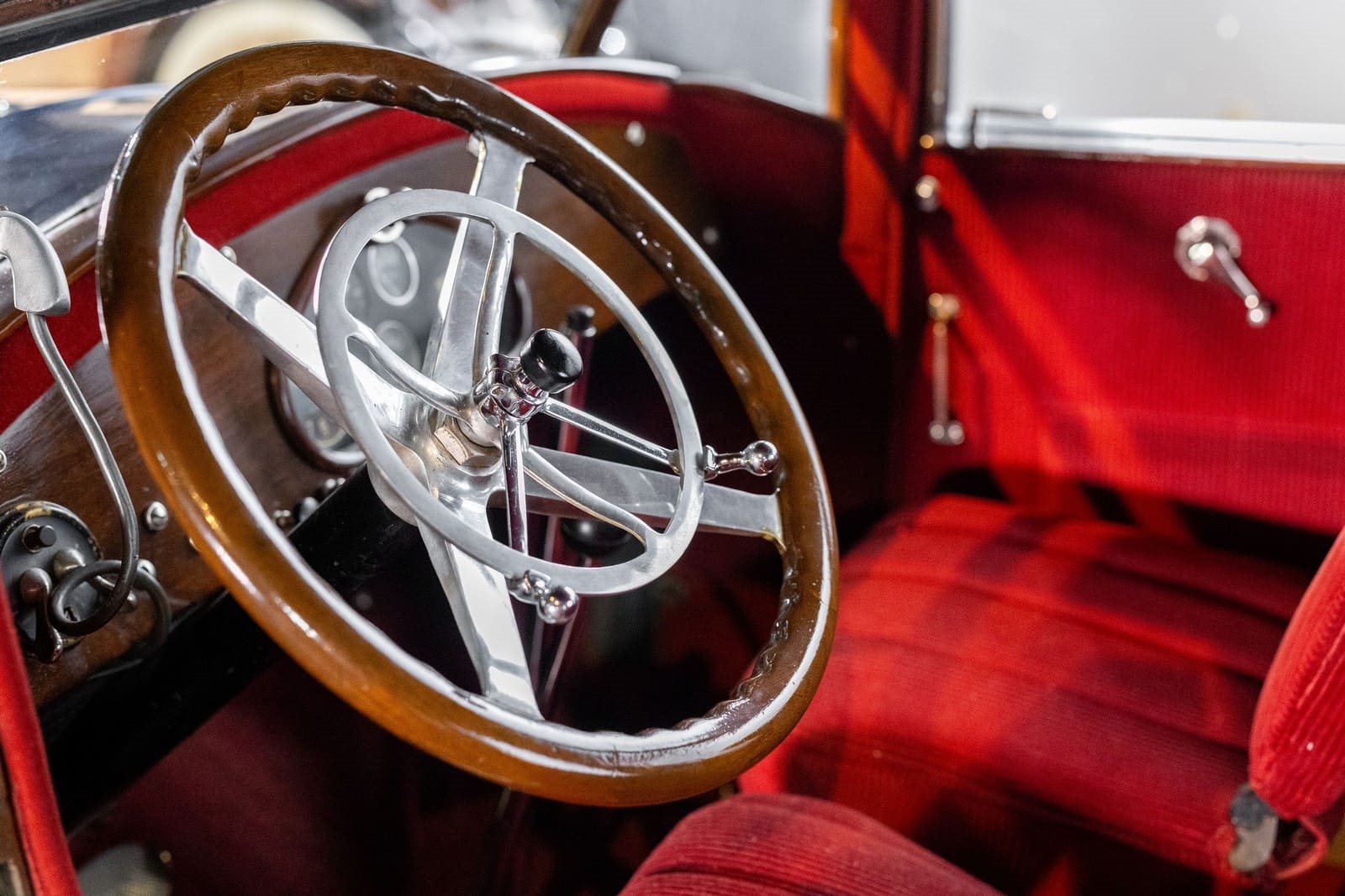 MARMON MODEL 34 FOUR-PASSENGER COUPÉ, foto 2