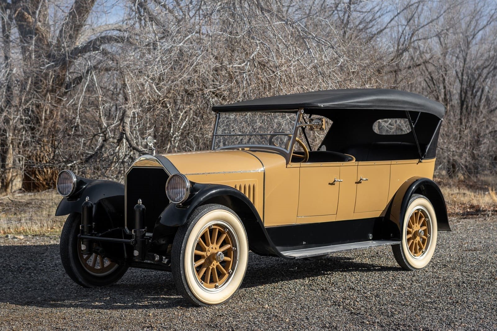 1925 - PIERCE-ARROW MODEL 33 TOURING, foto 1