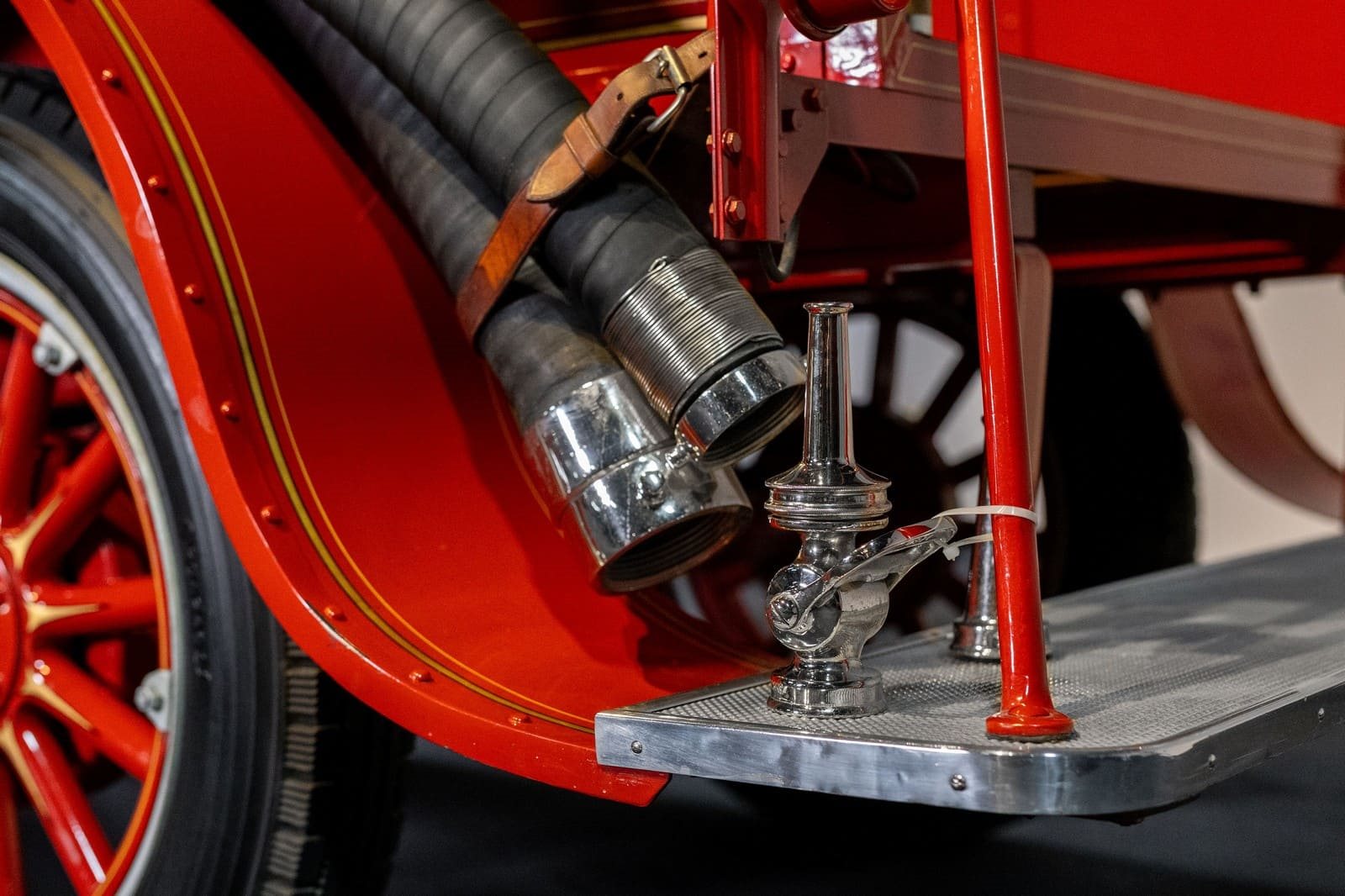 FORD MODEL TT TRIPLE COMBINATION FIRE TRUCK, foto 19