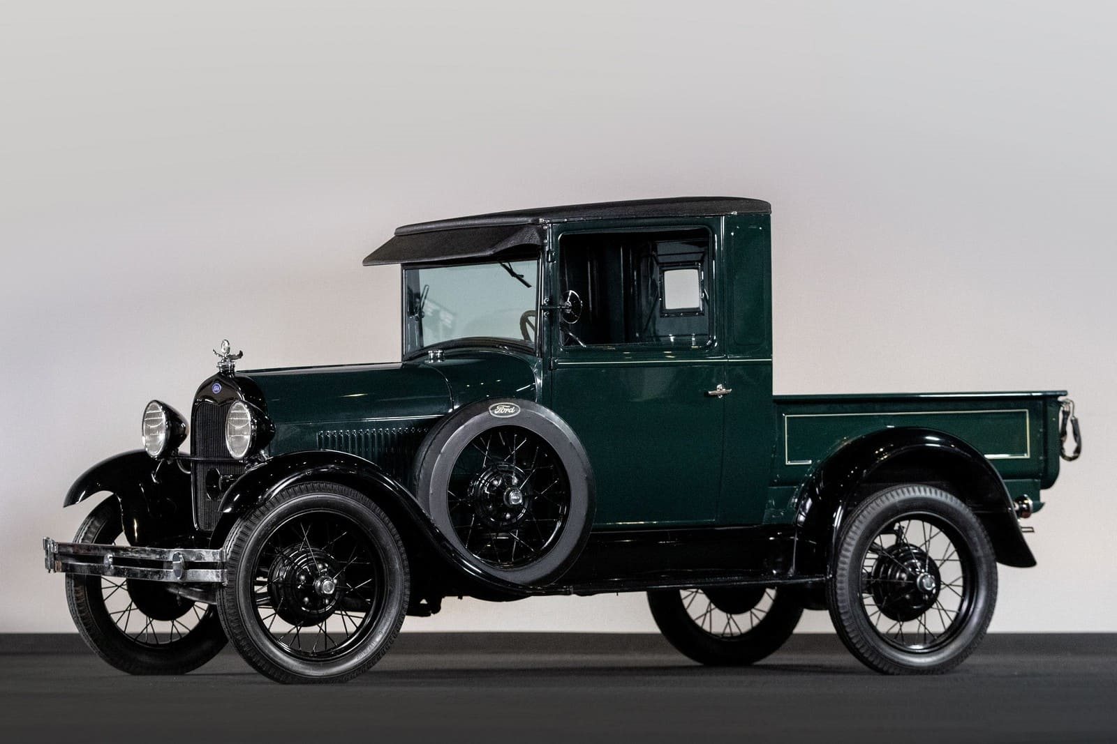 1929 - FORD MODEL A CLOSED CAB PICK-UP, foto 1
