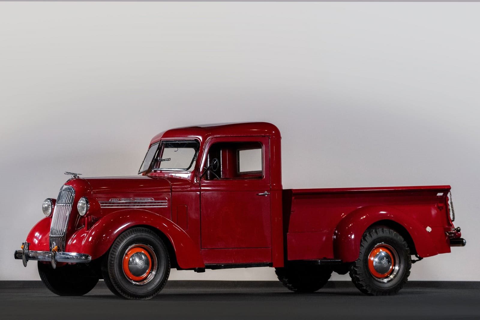 1937 - REO 675L SPEED DELIVERY PICK-UP, foto 1