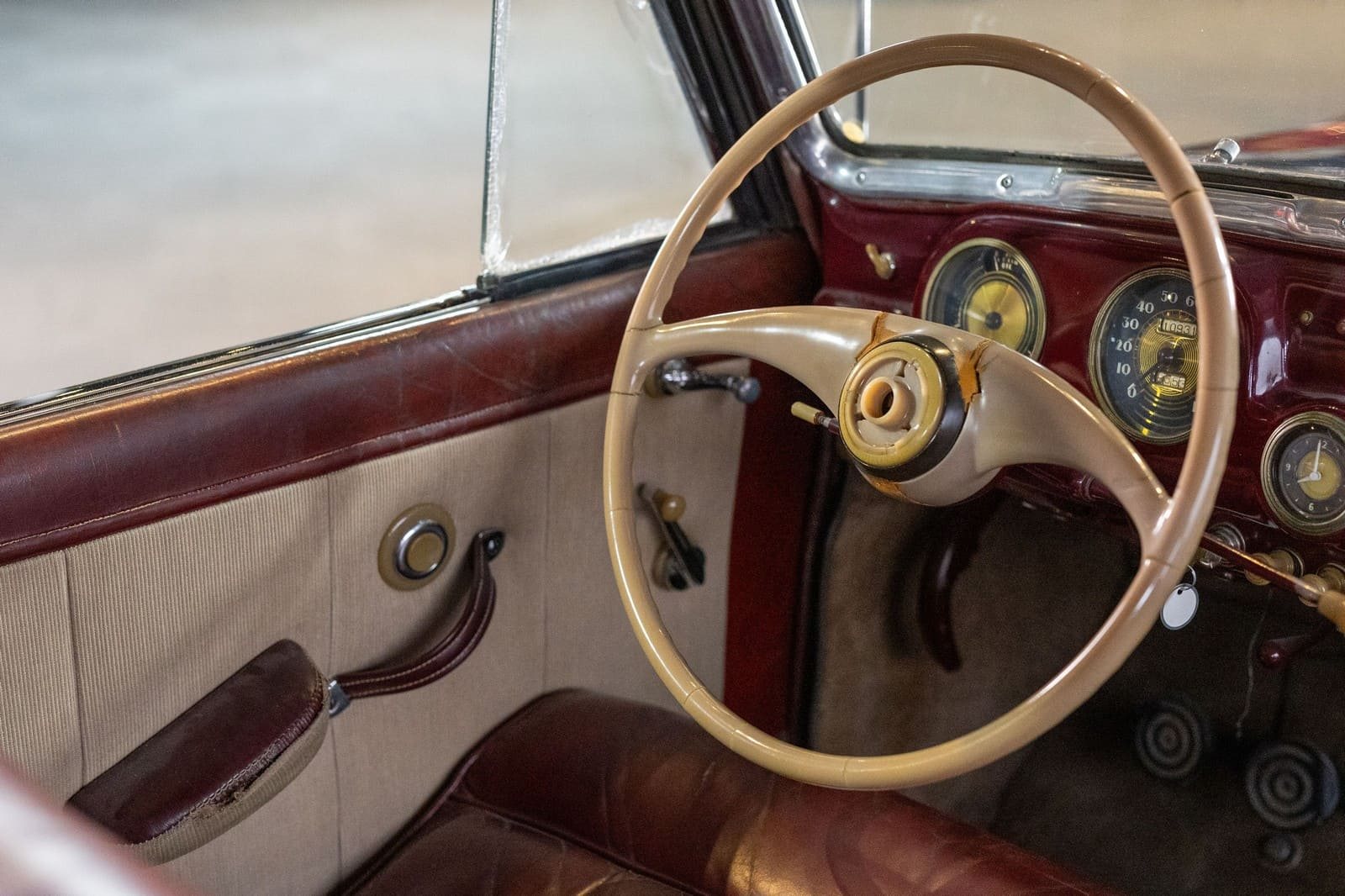1941 - LINCOLN CONTINENTAL COUPÉ, foto 11