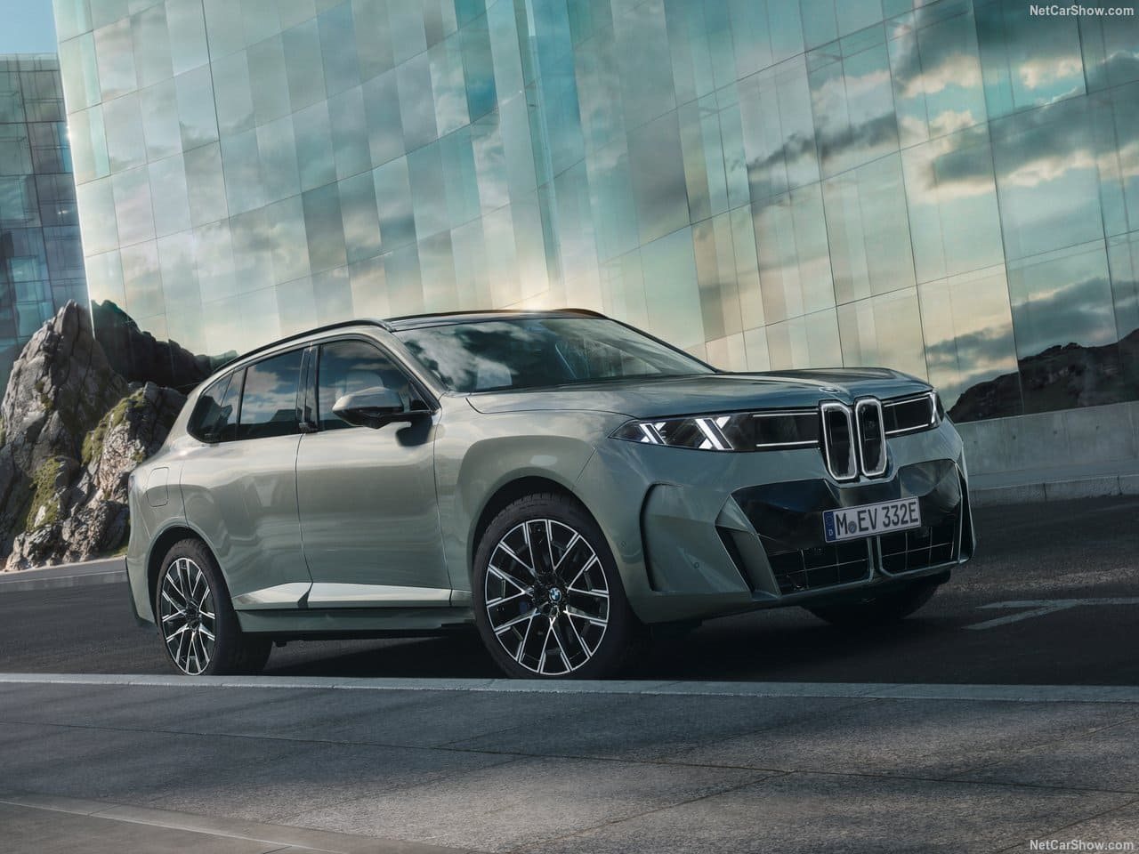 2027 - BMW iX5, foto 12