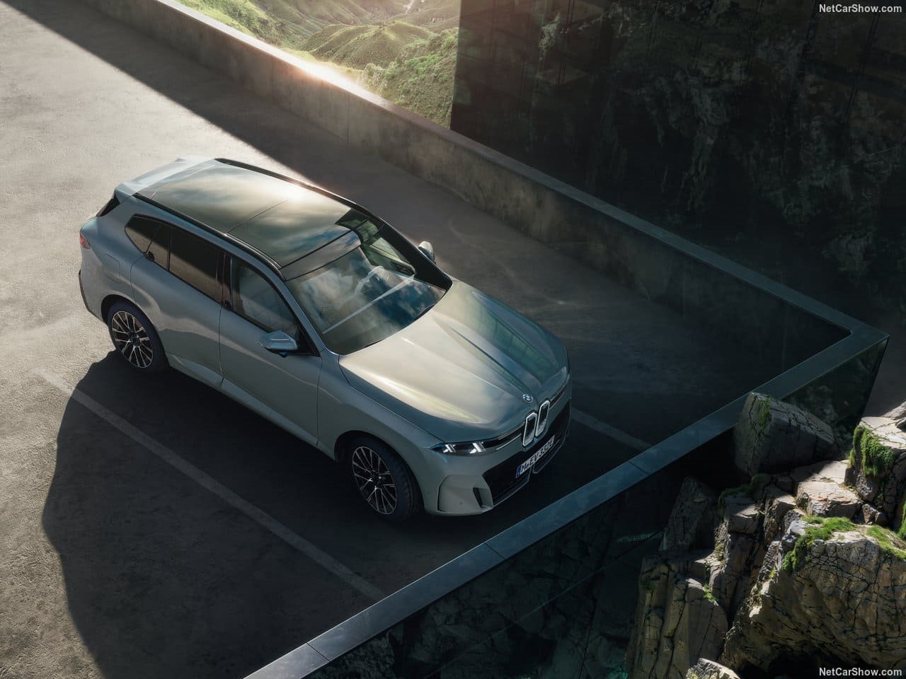 2027 - BMW iX5, foto 13