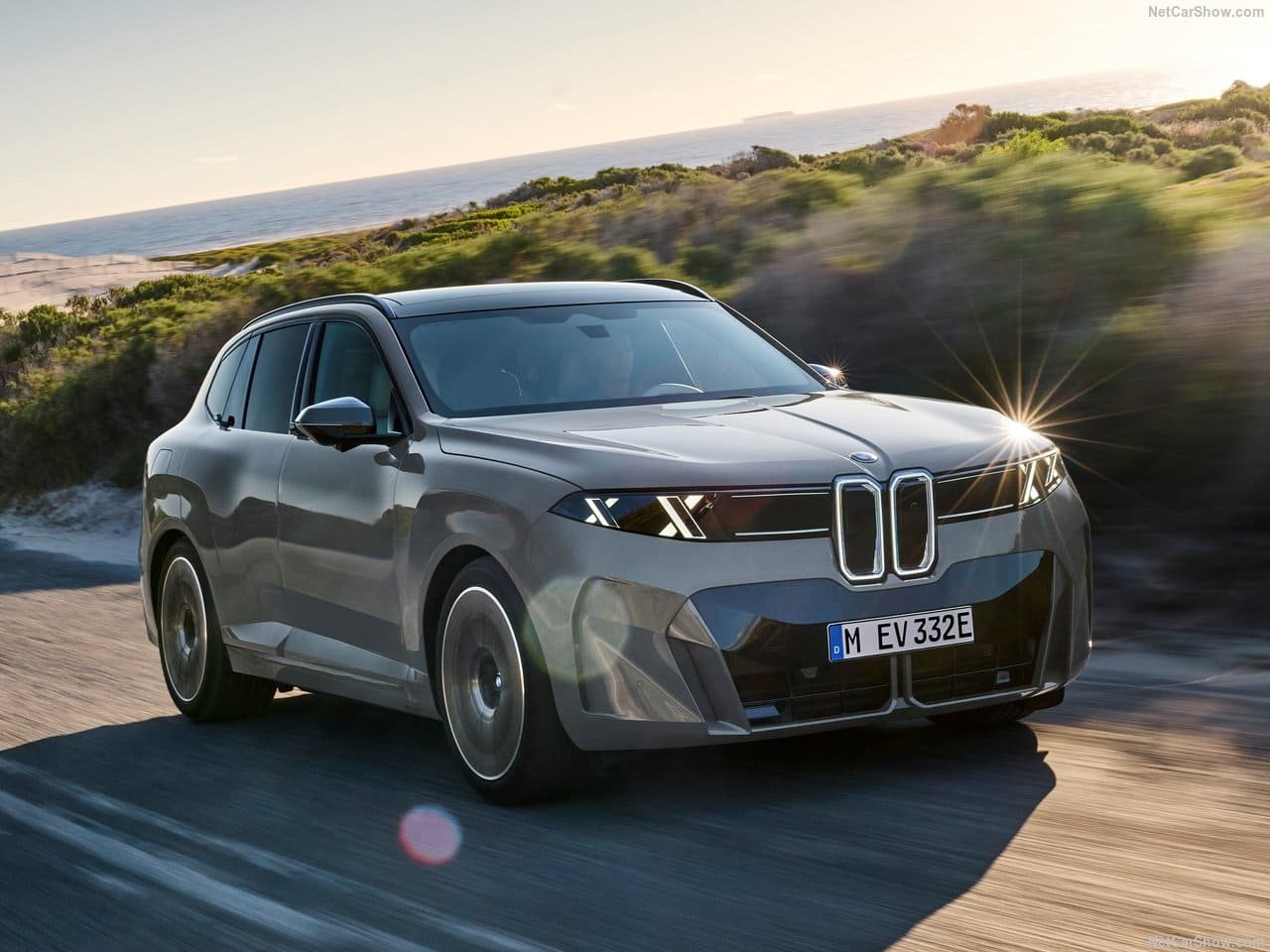 2027 - BMW iX5, foto 18