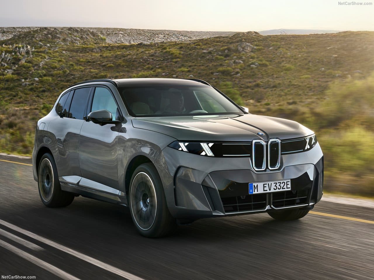 2027 - BMW iX5, foto 19