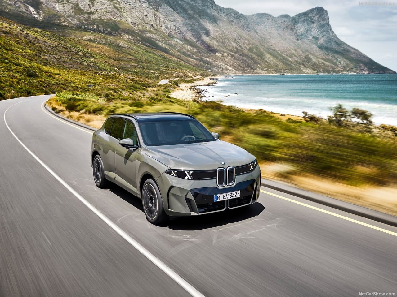 2027 - BMW iX5, foto 21