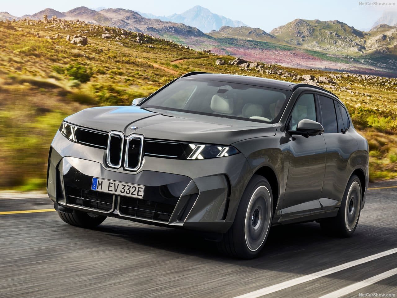 2027 - BMW iX5, foto 31