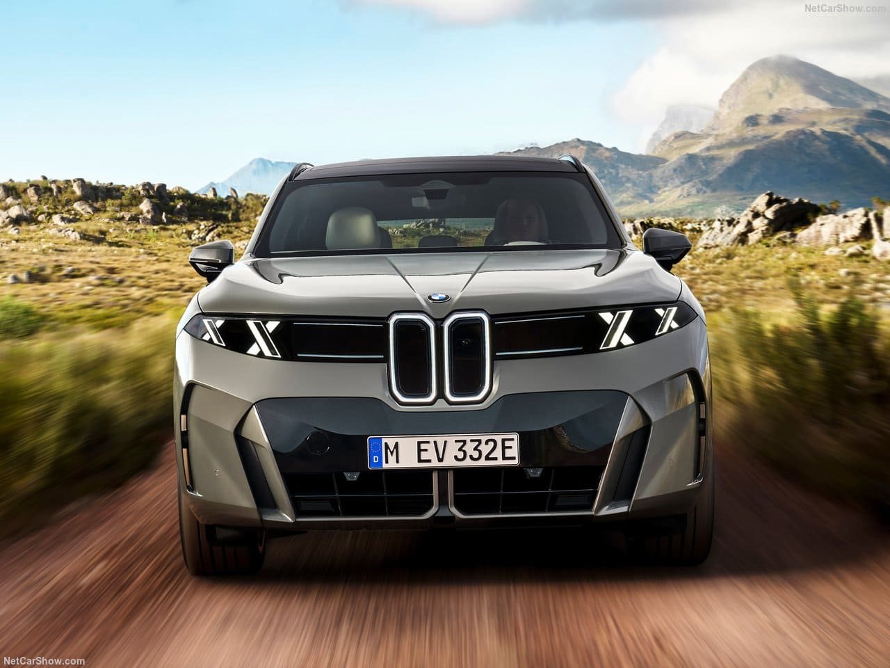 2027 - BMW iX5, foto 54