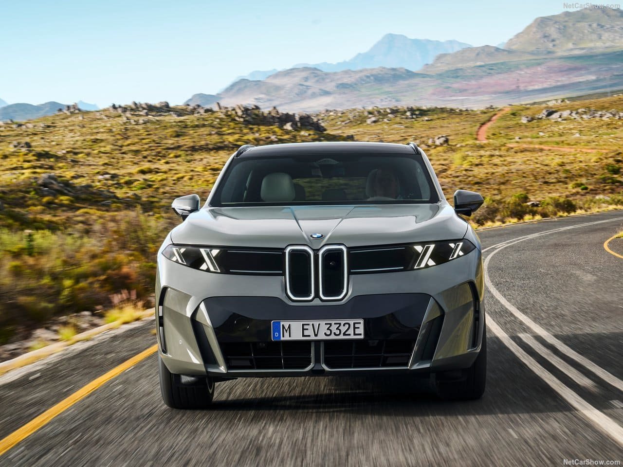 2027 - BMW iX5, foto 58