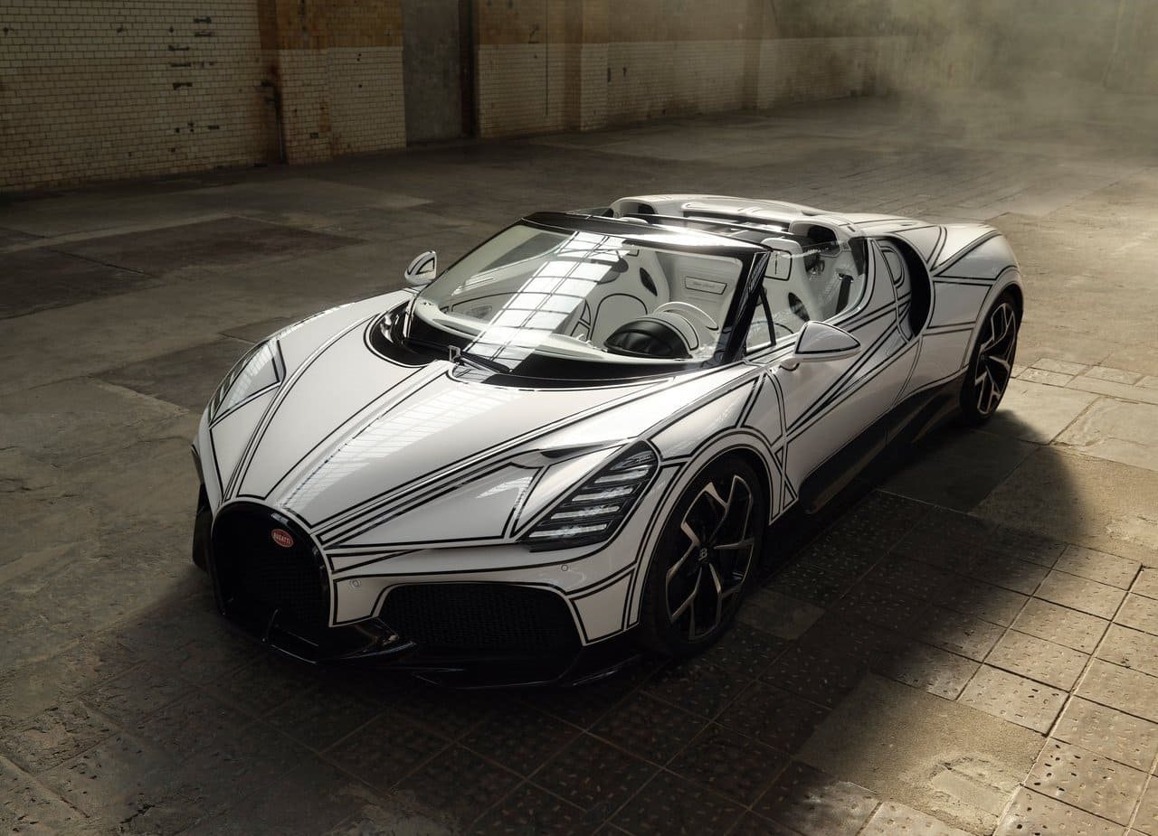 BUGATTI W16 MISTRAL ‘BLANC ÉTERNEL’, foto 1