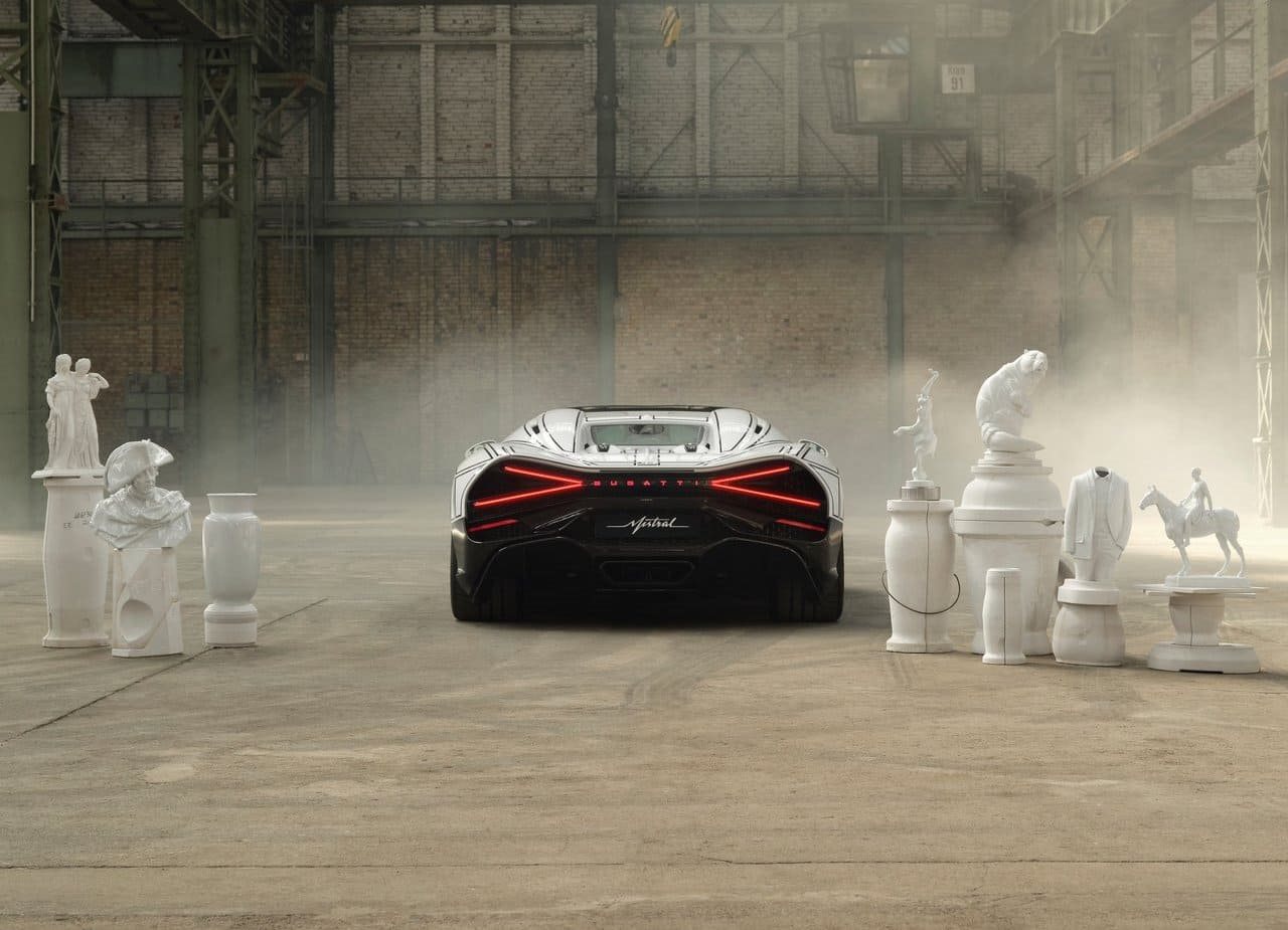 BUGATTI W16 MISTRAL ‘BLANC ÉTERNEL’, foto 9