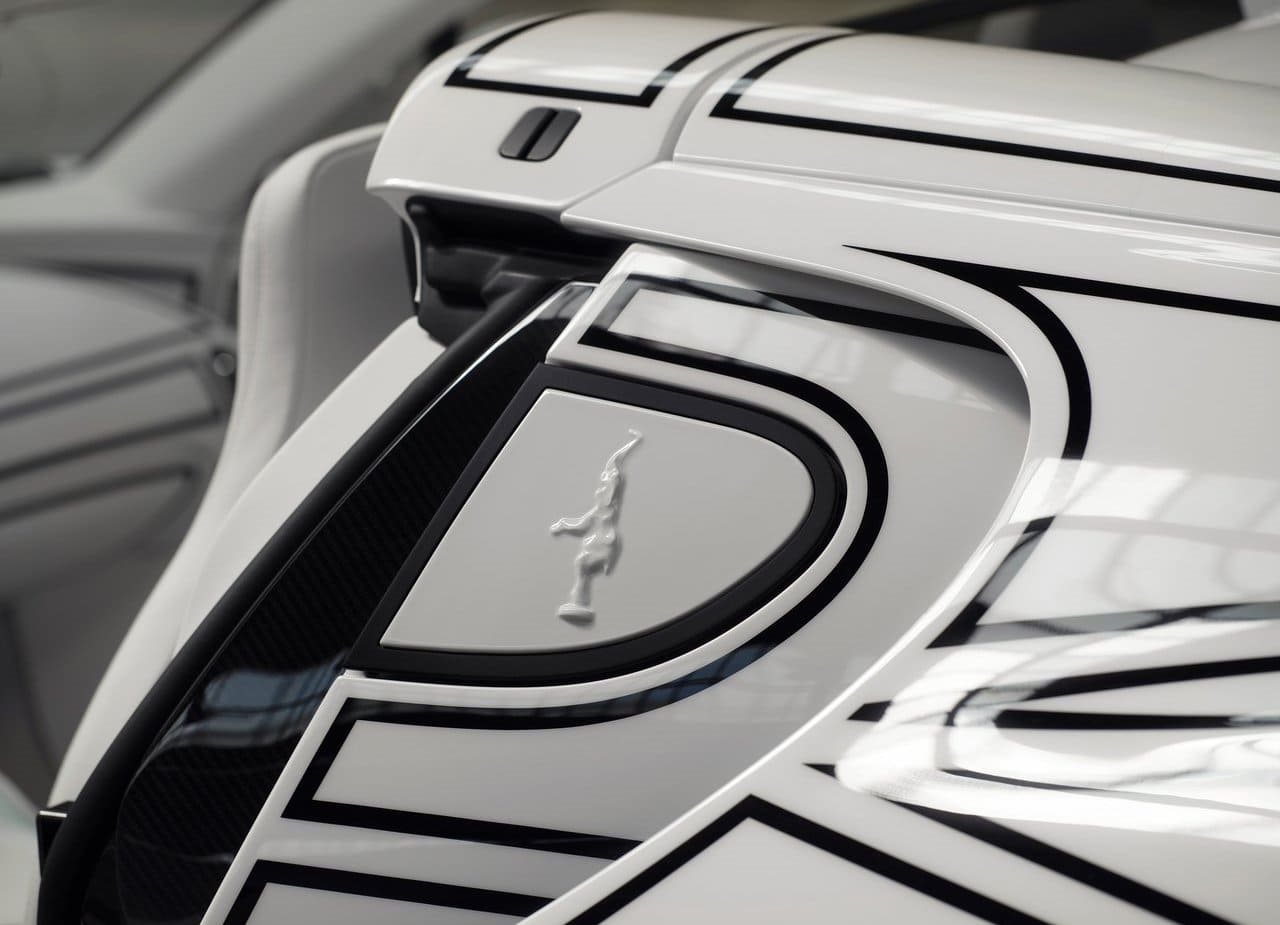 BUGATTI W16 MISTRAL ‘BLANC ÉTERNEL’, foto 20