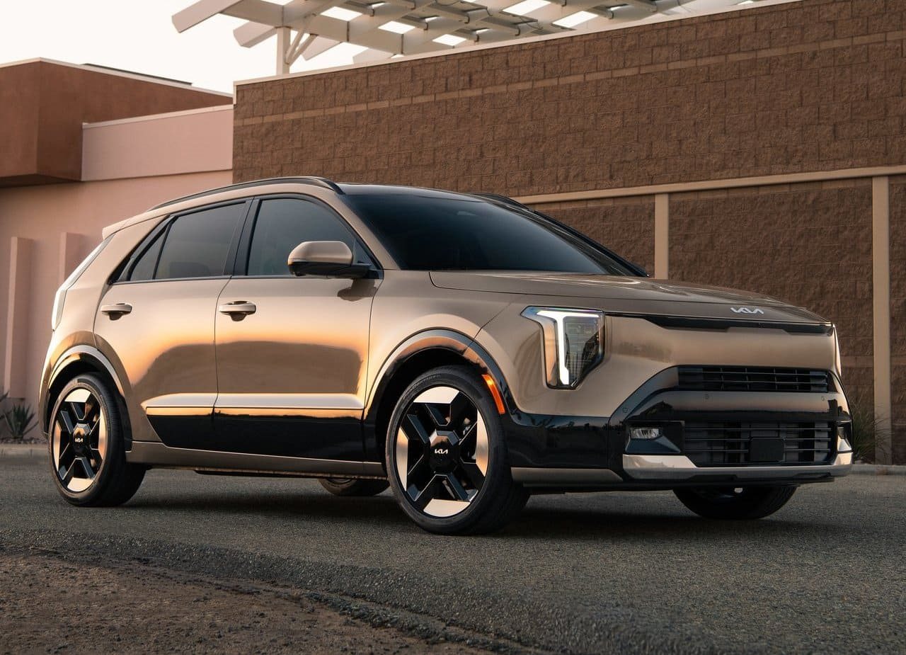 2027 - KIA NIRO, foto 1