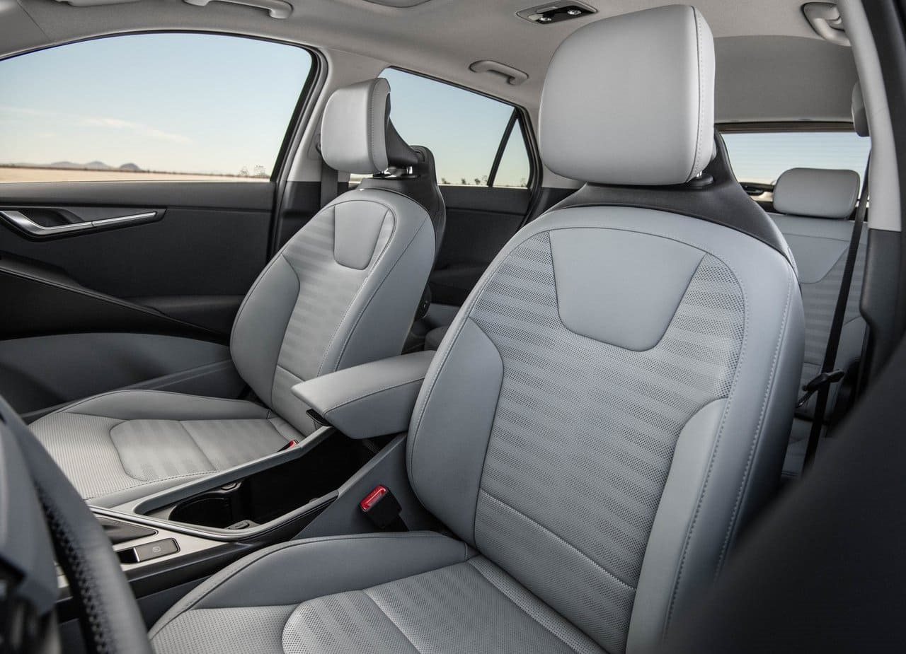 2027 - KIA NIRO, foto 11