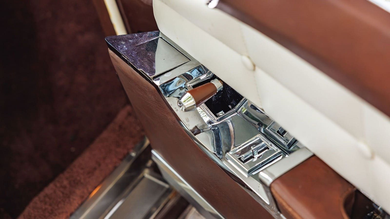 1956 - LINCOLN CONTINENTAL MARK II BURGUNDY, foto 96