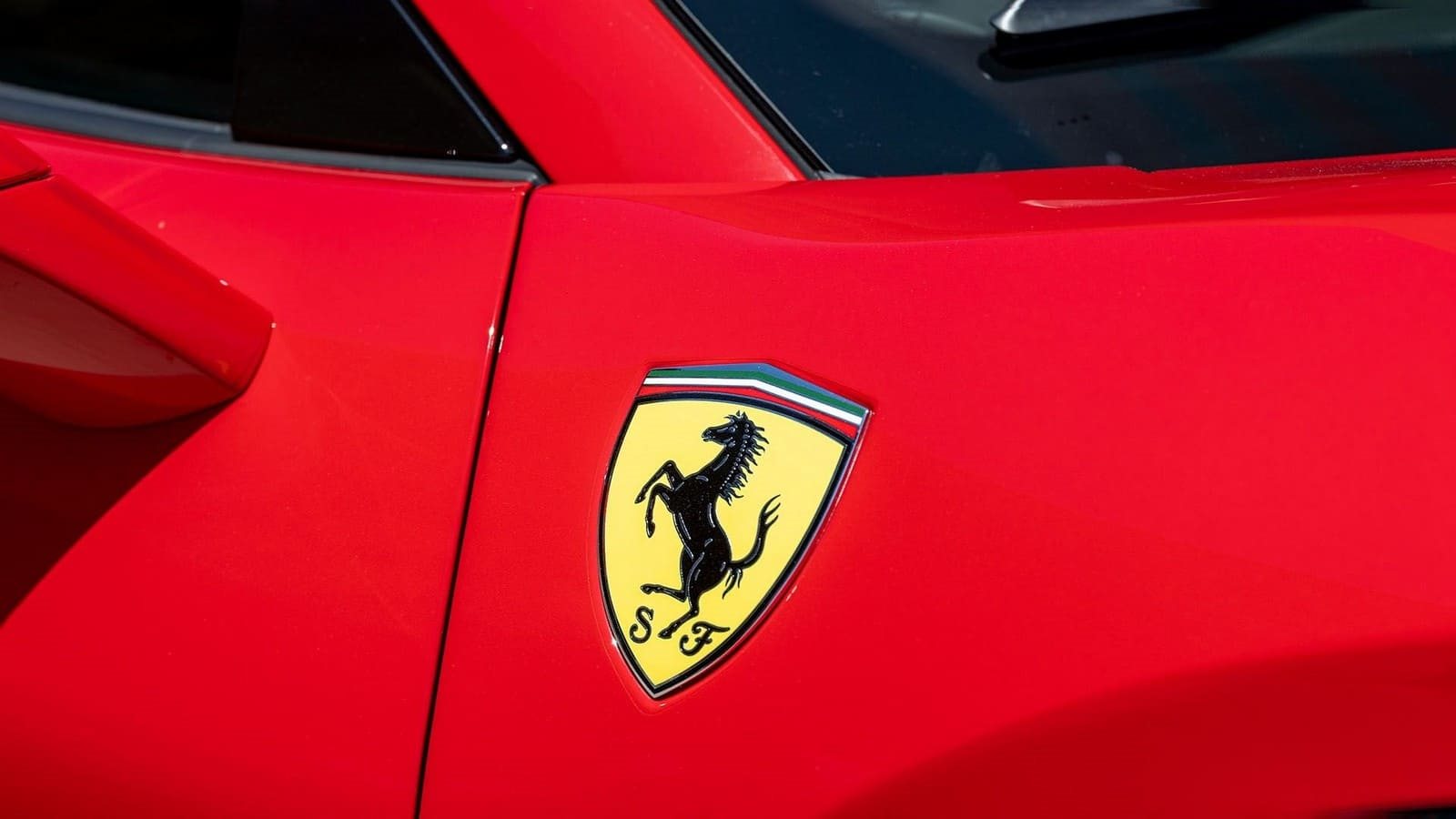 FERRARI F488 PISTA SPIDER, foto 5