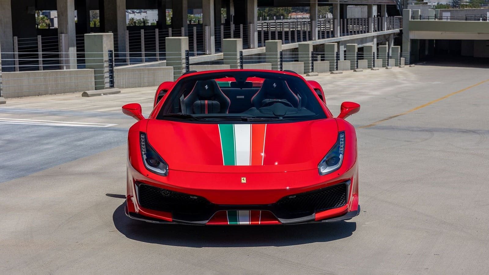 FERRARI F488 PISTA SPIDER, foto 17