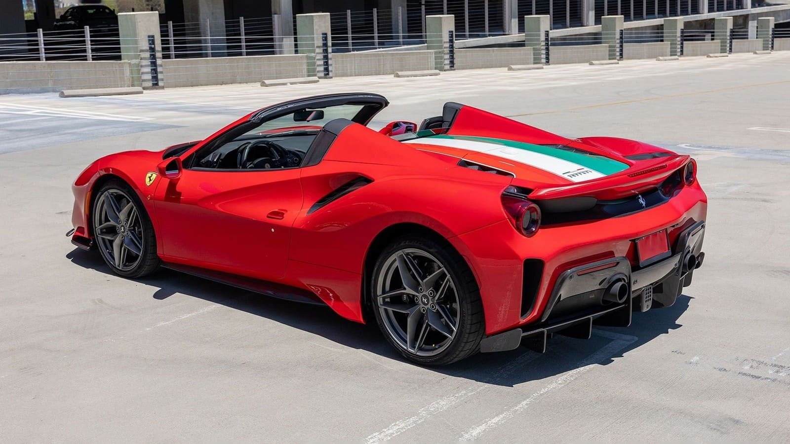 FERRARI F488 PISTA SPIDER, foto 22