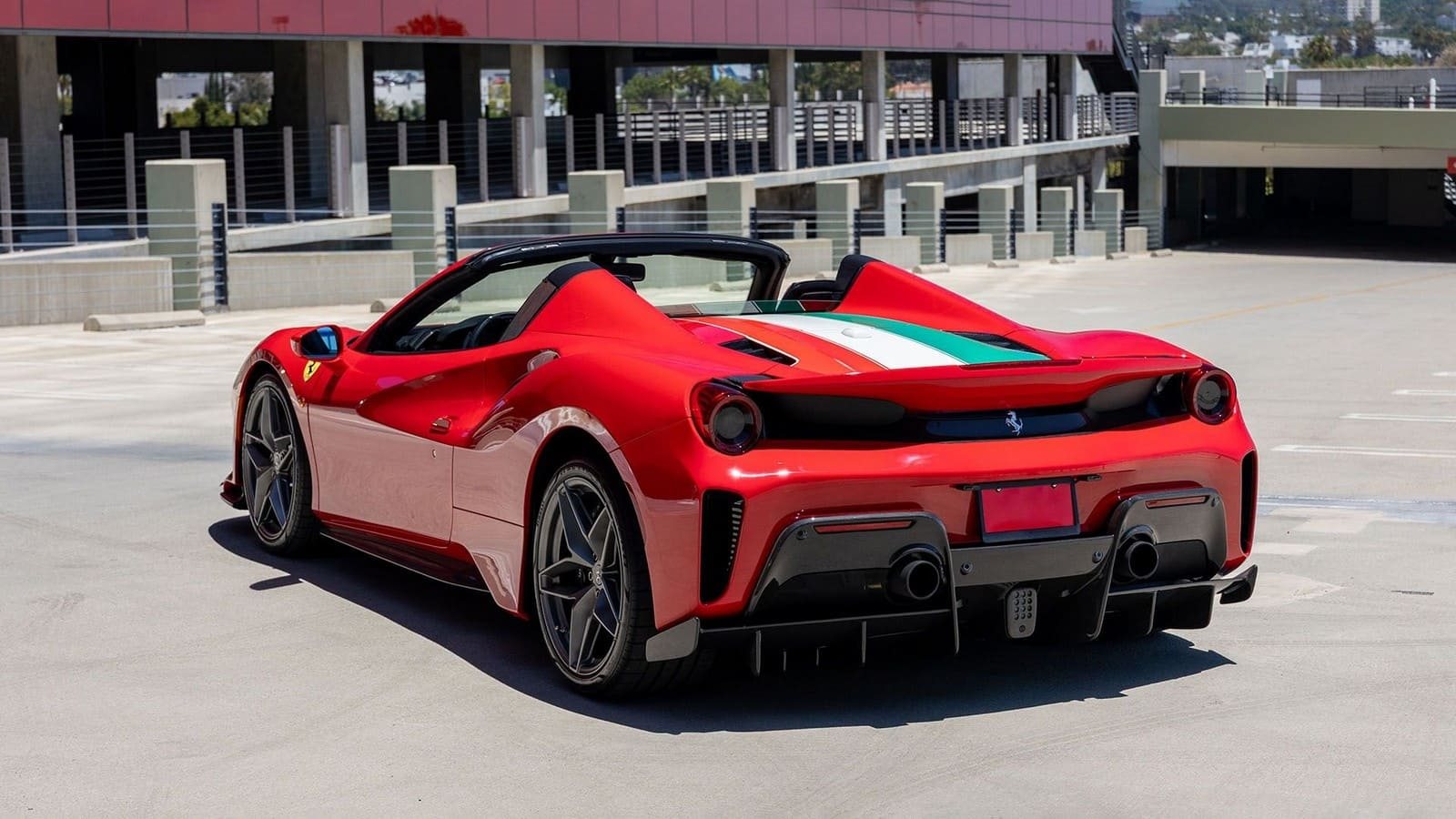 FERRARI F488 PISTA SPIDER, foto 23