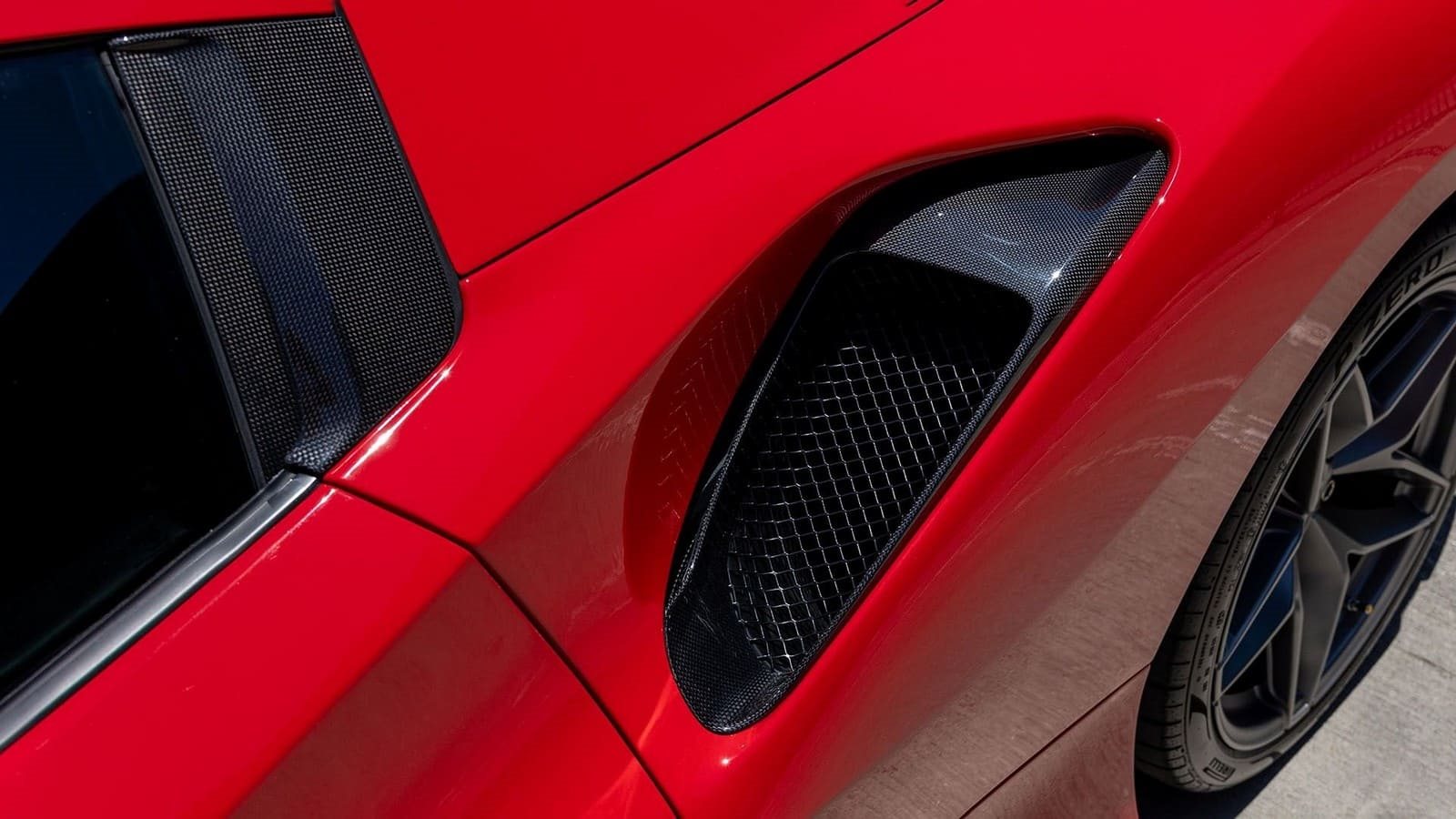 FERRARI F488 PISTA SPIDER, foto 43