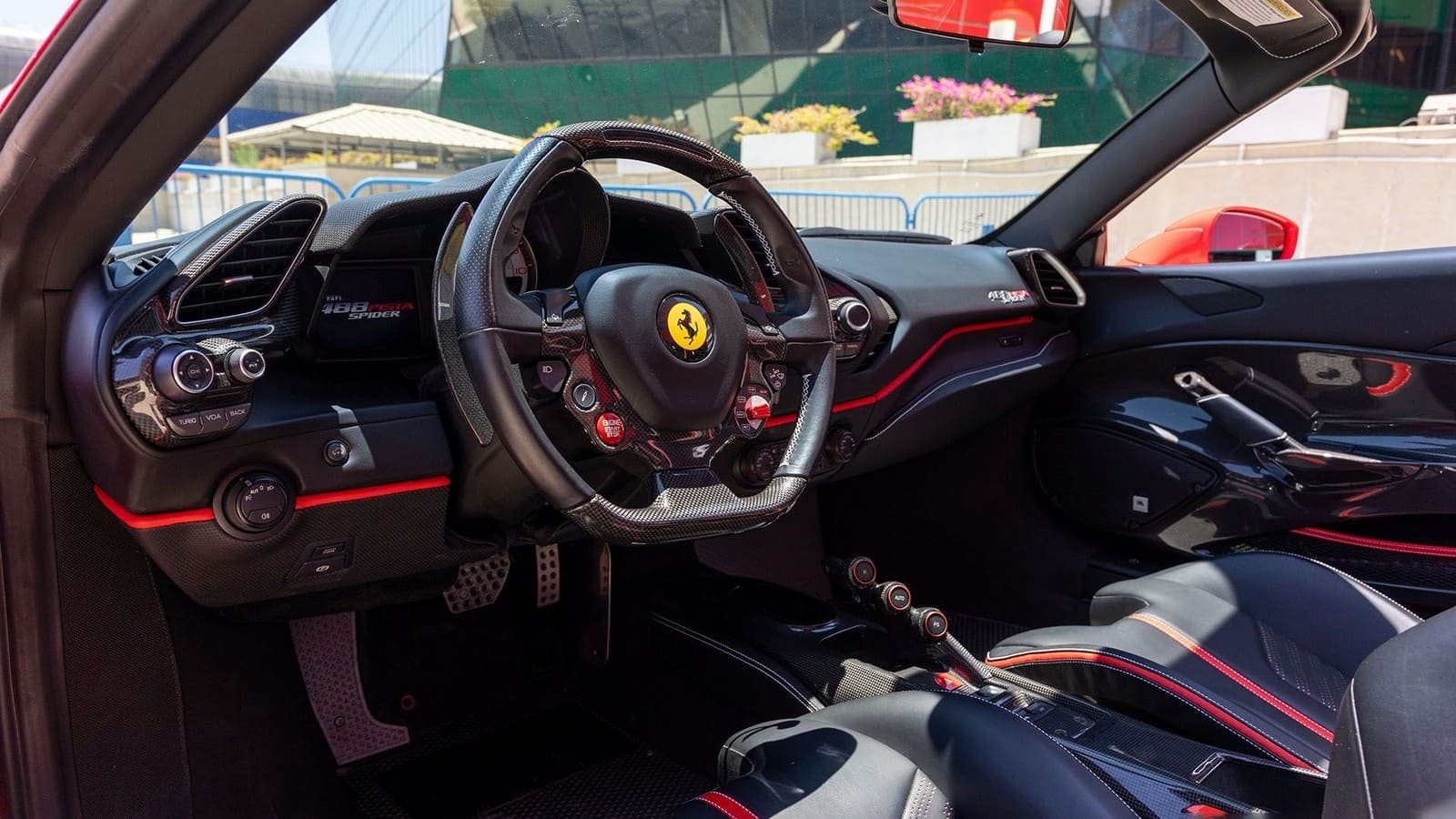 FERRARI F488 PISTA SPIDER, foto 75