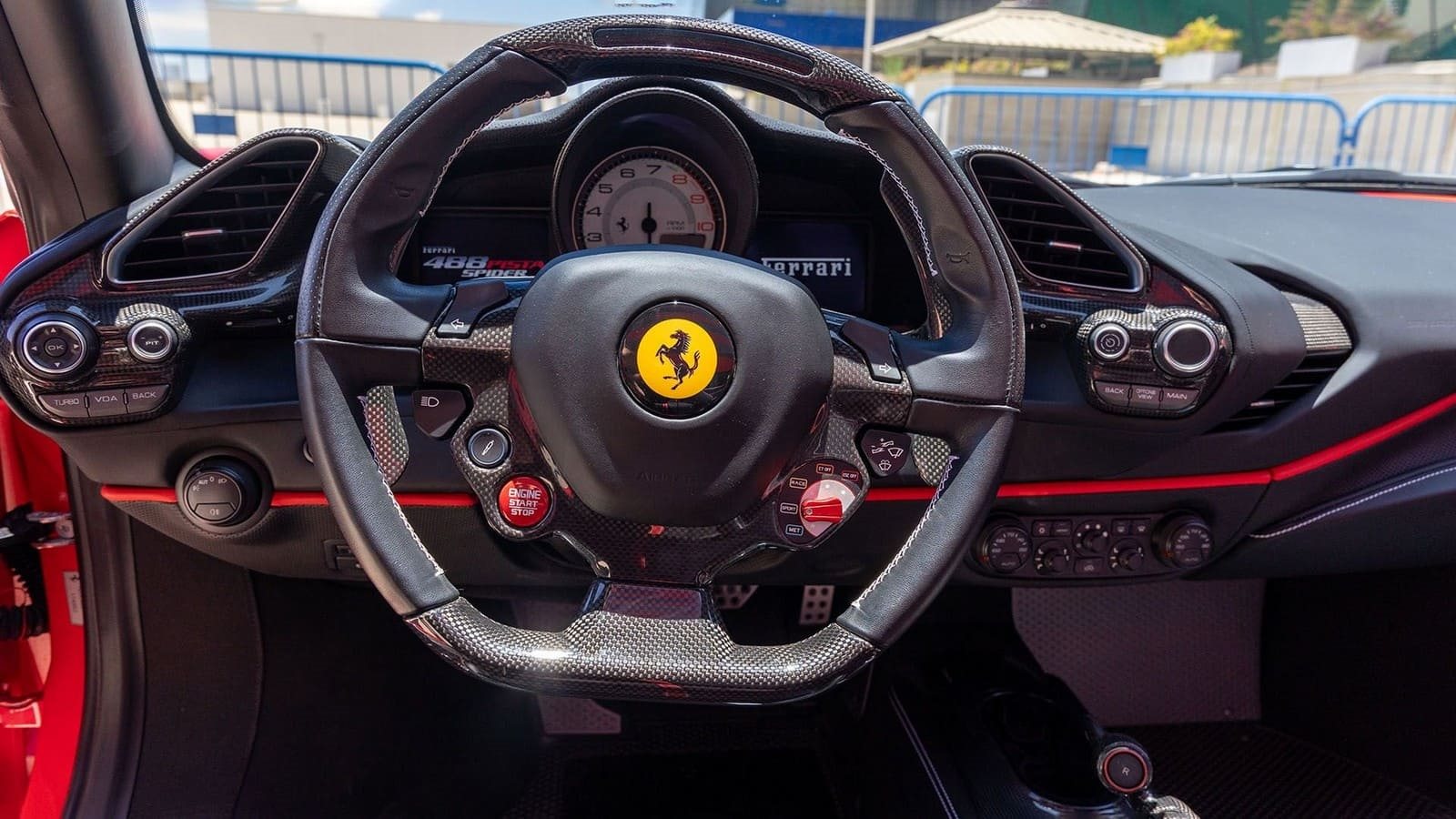 FERRARI F488 PISTA SPIDER, foto 77
