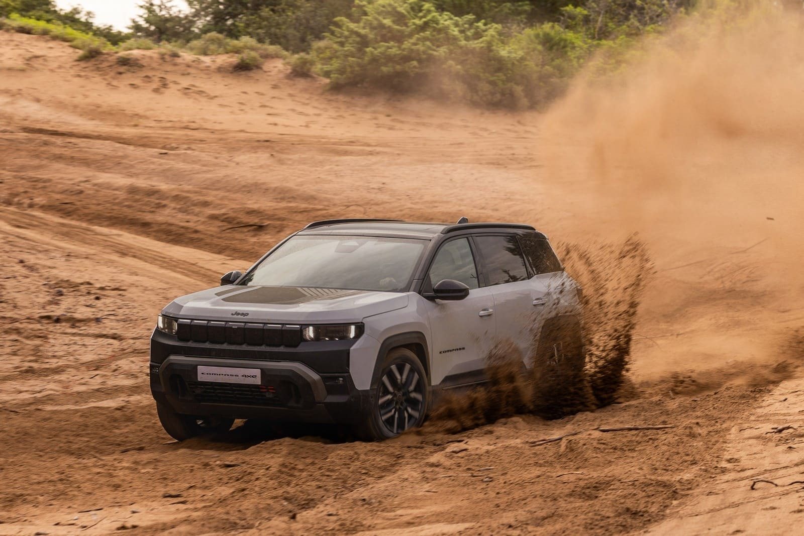 2026 - JEEP COMPASS EV 4xe, foto 1