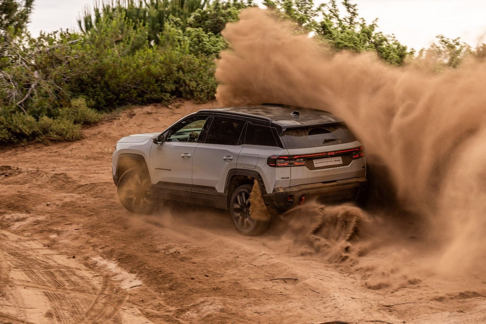 2026 - JEEP COMPASS EV 4xe, foto 21