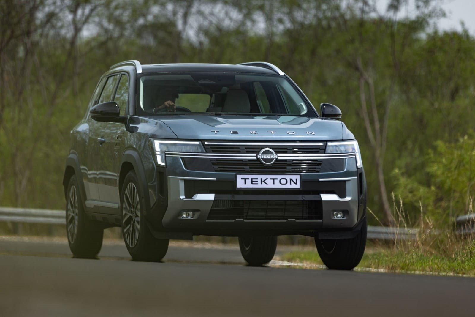 2027 - NISSAN TEKTON, foto 6