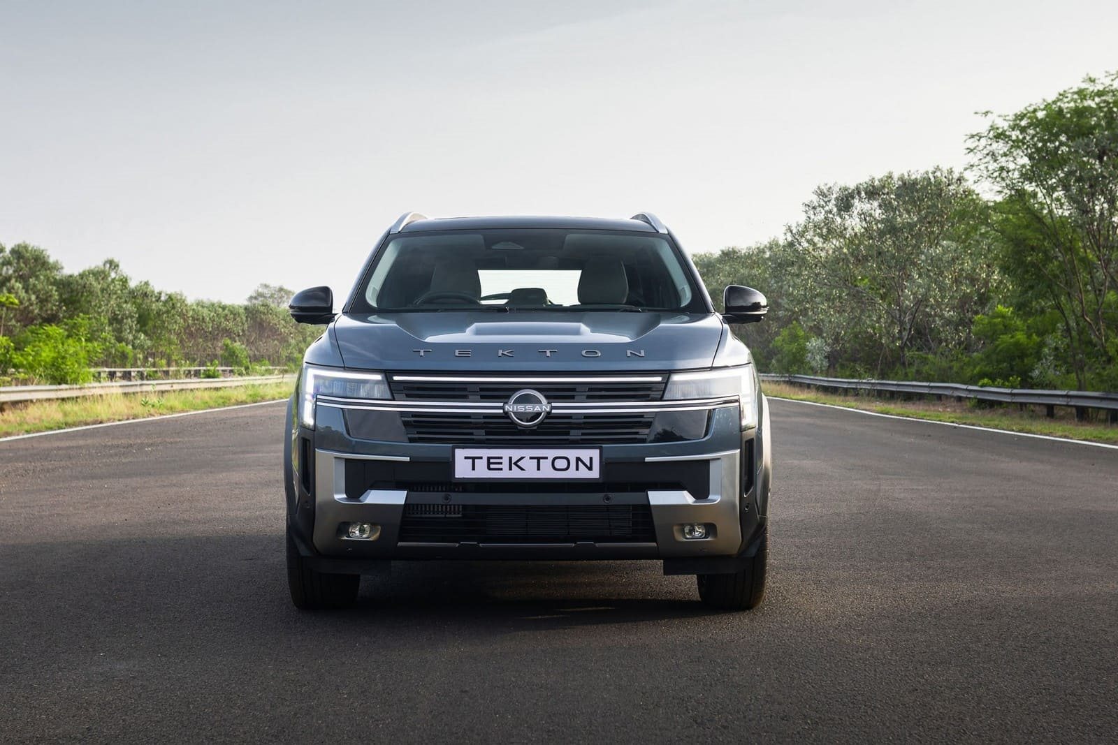 2027 - NISSAN TEKTON, foto 9