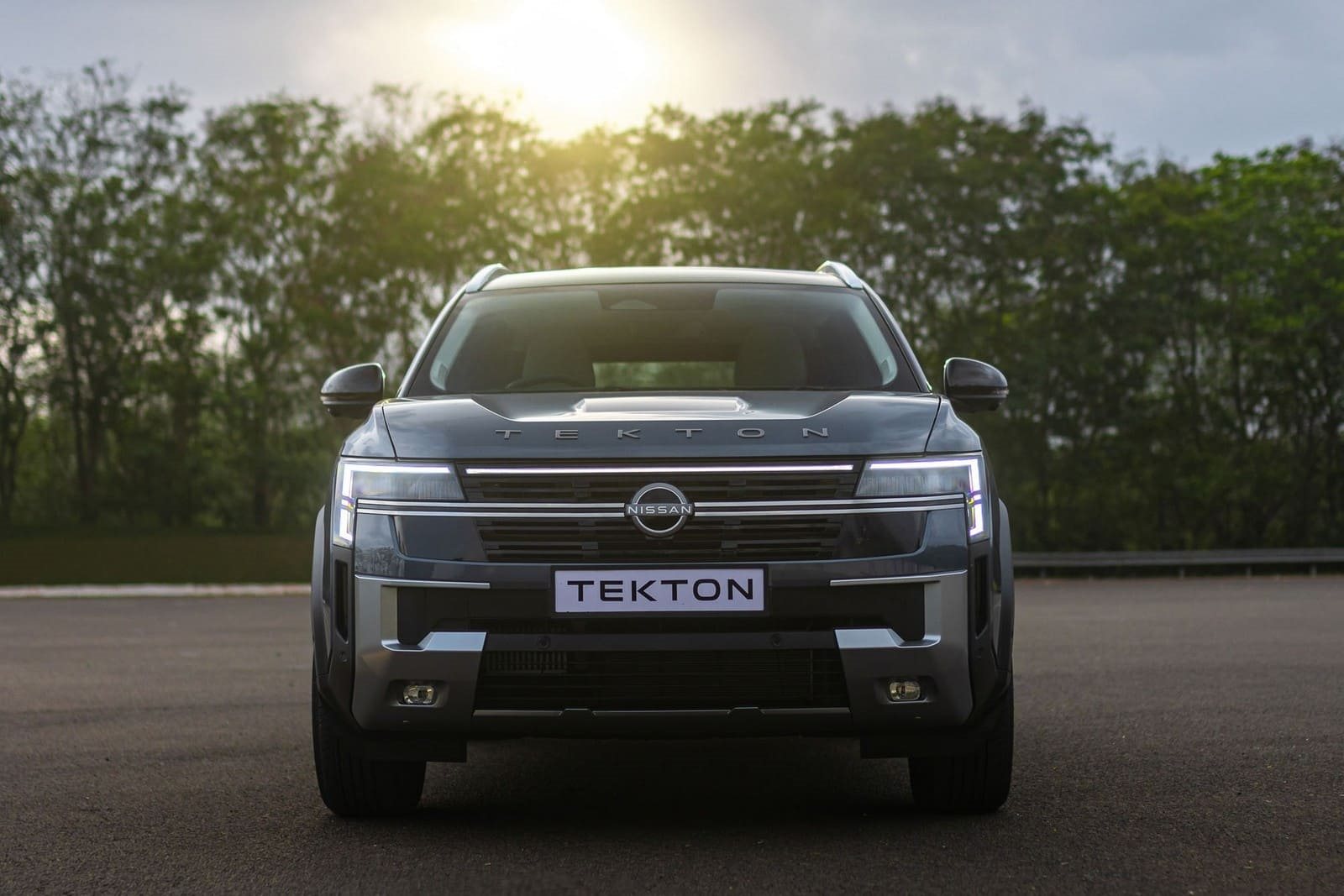 2027 - NISSAN TEKTON, foto 12