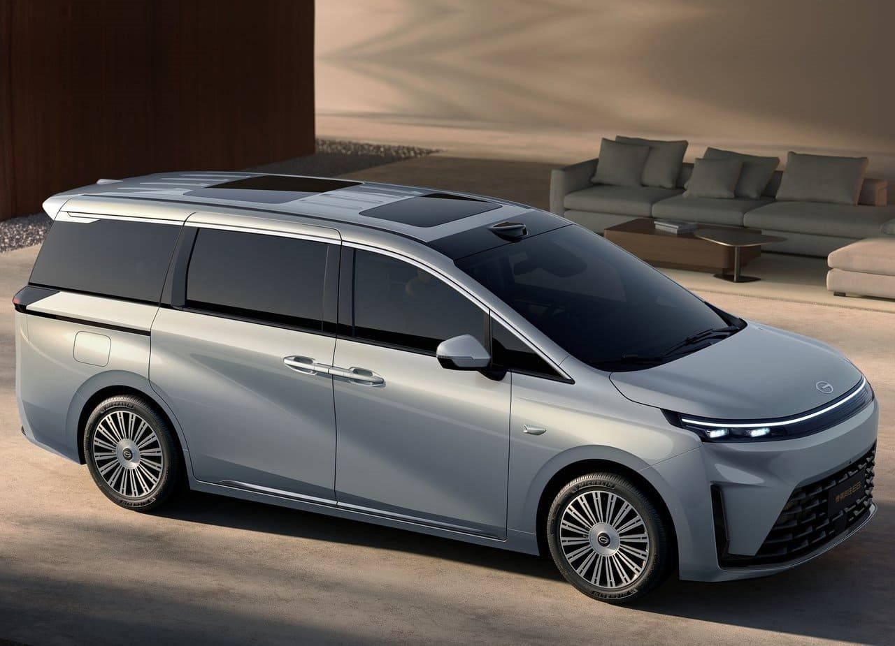 2026 - GAC E8 PHEV, foto 5
