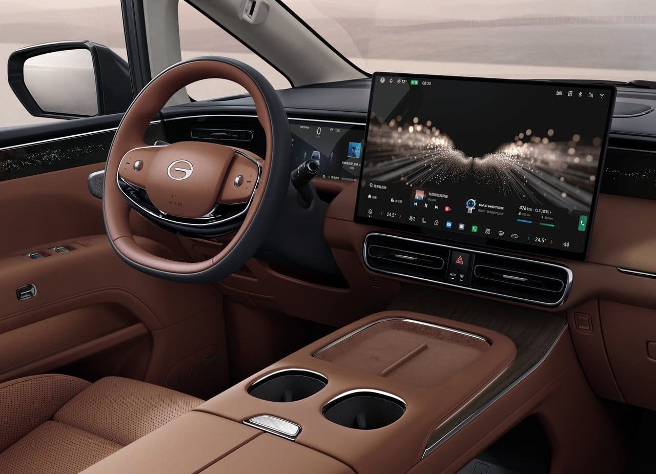 GAC M8 PHEV L, foto 9